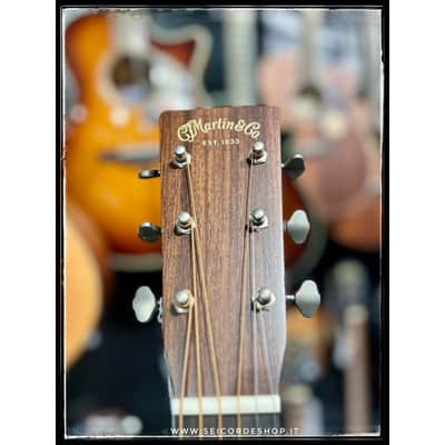 Martin D-18 Street Legend Natural image 8