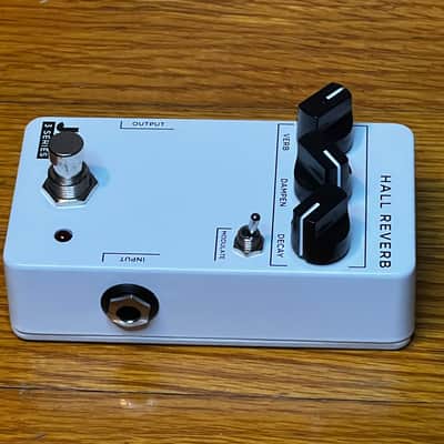 JHS 3 Series Reverb - White image 3