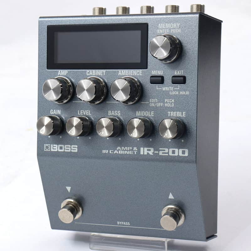 Boss IR-200 Amp & IR Cabinet
