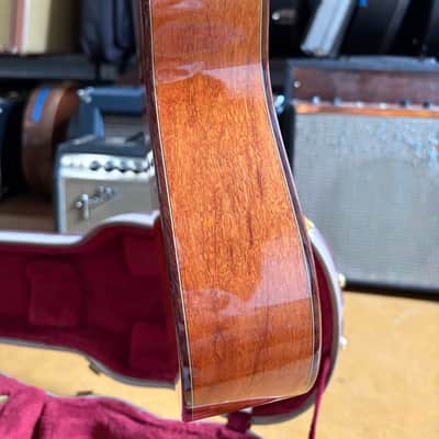 Hive Hornet Tenor Ukulele #13015 – Spruce / Mahogany – Gold Waverly Tuners – Ameritage Case image 11