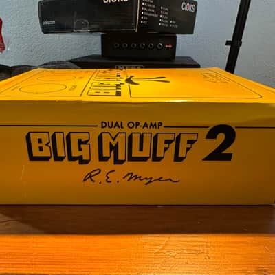 Electro-Harmonix / JHS Third Man Hardware Big Muff 2 Dual Op-Amp Fuzz 2026 - Yellow image 10