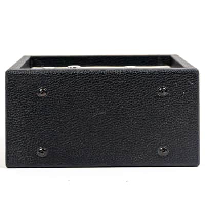 First Act MA104 Mini Guitar Amp – Pocket-Sized Practice Power image 6