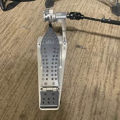 DW DWCPMCD2 Machined Chain Drive Double Bass Drum Pedal 2020s - Chrome image 7