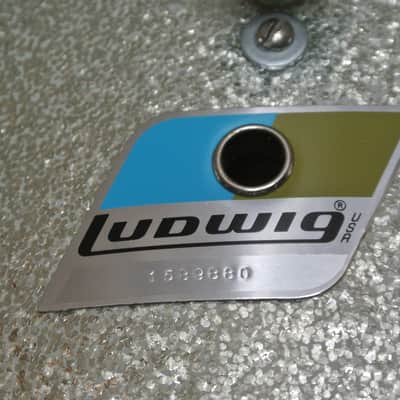 SUPER CLEAN! 1970's LUDWIG 13" SILVER SPARKLE CLASSIC TOM for YOUR DRUM SET! RL889 image 2