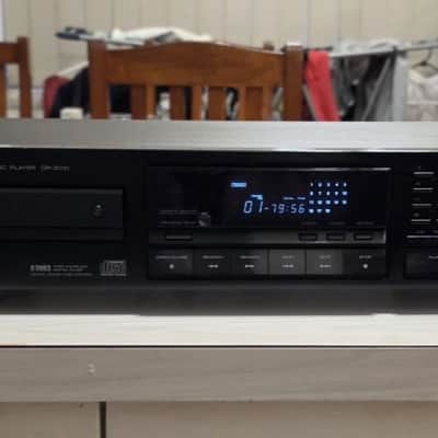 VINTAGE KENWOOD CD PLAYER /MADE IN JAPAN image 2