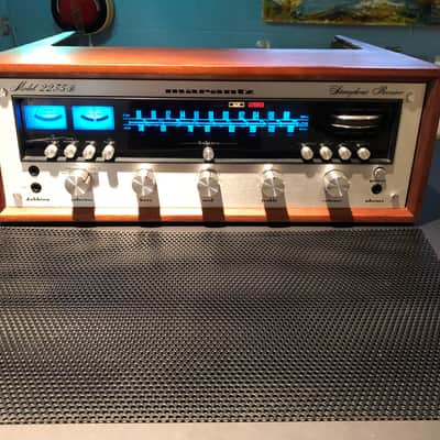 Marantz Model 2235B 35-Watt Stereo Solid-State Receiver