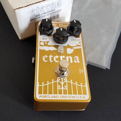 (MINT) Mr. Black Eterna Shimmer Reverb Gold 2010s image 2