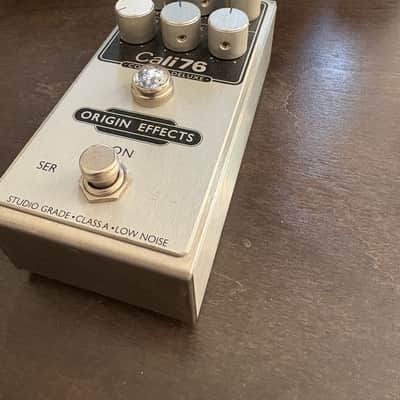 Origin Effects Cali76 Compact Deluxe Compressor 2010s - Silver image 2