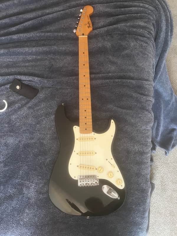 Fender Standard Stratocaster with Vintage Tremolo 1991 - 1997 | Reverb