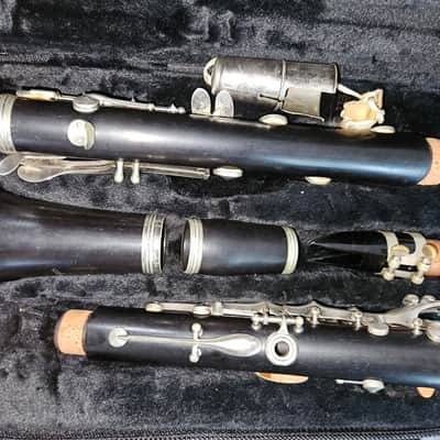 Andre Chabot Soprano Wood Clarinet, France. Very Good Condition. image 3