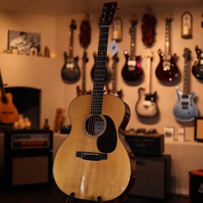 Martin 000-12E Retro Series Acoustic-Electric Guitar - Natural Spruce/Sapele 1898 image 2
