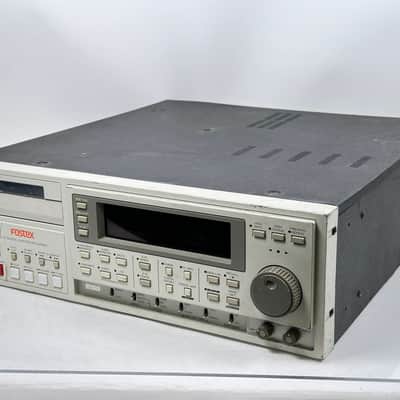 Fostex D-25 Professional DAT Master Recorder image 1