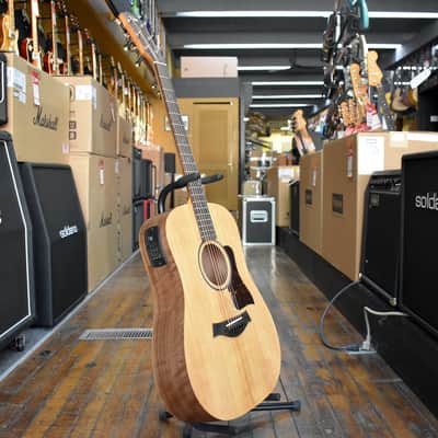 Taylor Big Baby Taylor BBTe Acoustic-electric Guitar w/Padded Gig Bag image 5