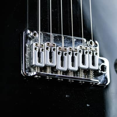 2003 Line 6 Variax 700  black image 6
