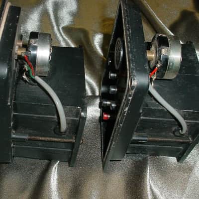 Pair of JBL N-7000 Crossovers used in Paragon, Metregon, SR8 Olympus & Sovereign image 5