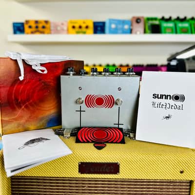 Reverb.com listing, price, conditions, and images for earthquaker-devices-sunn-o-life-pedal-v1