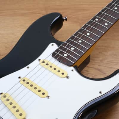 1985 Squier (by Fender Japan) "A Series" SST-36 Vintage Stratocaster (Black) image 4