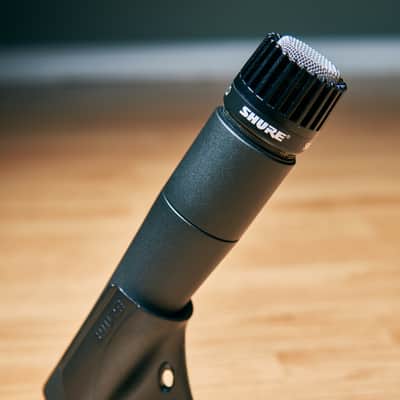 Shure SM57 Cardioid Dynamic Instrument with Microphone Mic Clip! image 1