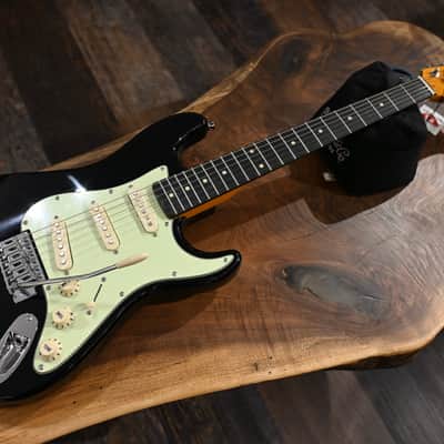 Jay Turser JT-30-BK-A 3/4 Size Double Cutaway Electric Guitar Black #271 image 17