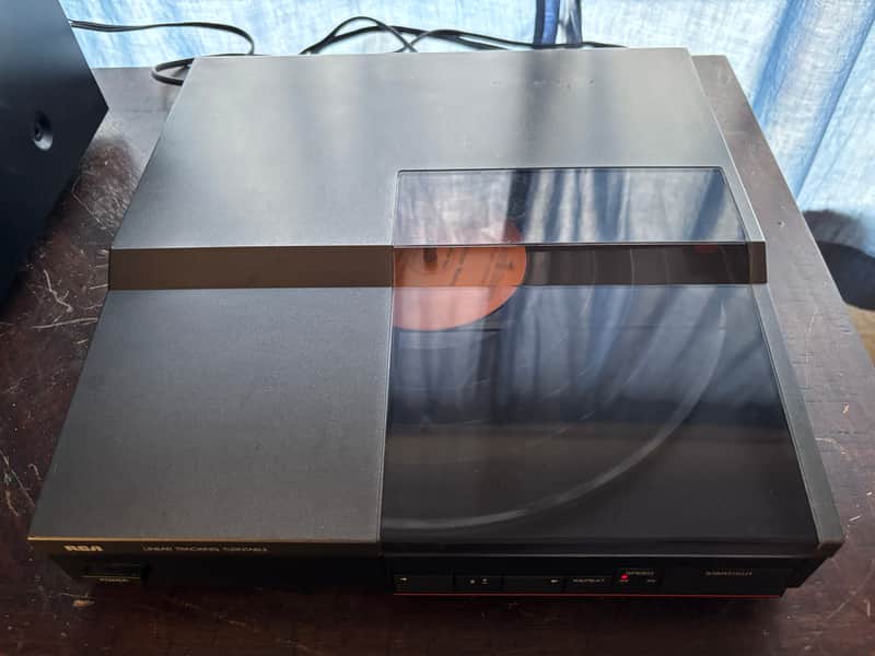 Vintage RCA Fully Automatic Linear Tracking Turntable-Tested Working Condition 90’s - Black