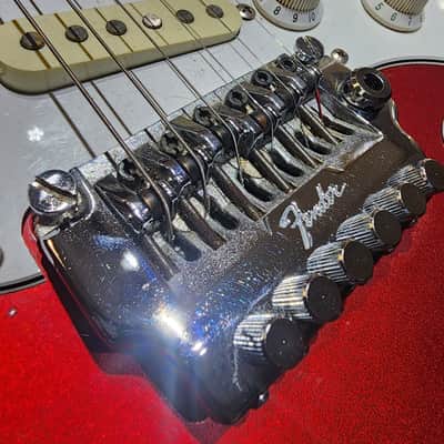 Fender Standard Stratocaster with S1 Tremolo with Maple Fretboard MIJ 1984 - 1987 - Candy Apple Red image 8