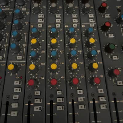 Soundcraft Delta 200 Deluxe 32-Channel Analog Recording Console – Made in England – CPS275 PSU – Serviced image 8