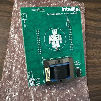 MINT Intellijel Jellysquasher Analog Compressor / Tone Shaper / Filter Eurorack SVF image 5