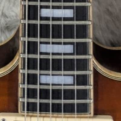Eastman T186MX-GBK 335 style electric guitar in Goldburst with Gator case image 4