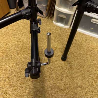 Roland MDS-C V-Drum Rack w/1 Multi-Angle Mount & 3 L-Rods And Clamps - 110525 image 6