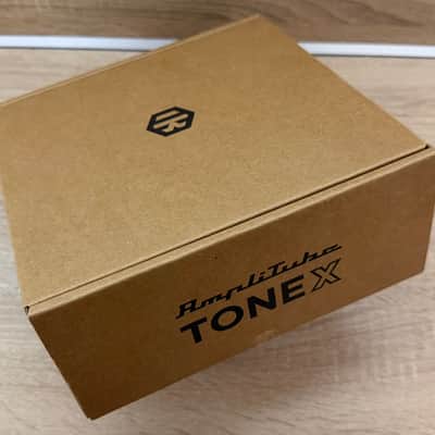 IK Multimedia TONEX Guitar Pedal - Special Edition Silver - Thomann 70th Anniversary - Mint image 5