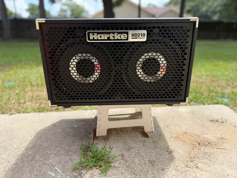 Hartke HyDrive HD210 500-Watt 2x10" Bass Speaker Cabinet 2017 - Present - Black image 1