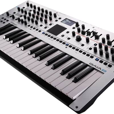 Roland GAIA 2 Synthesizer image 3