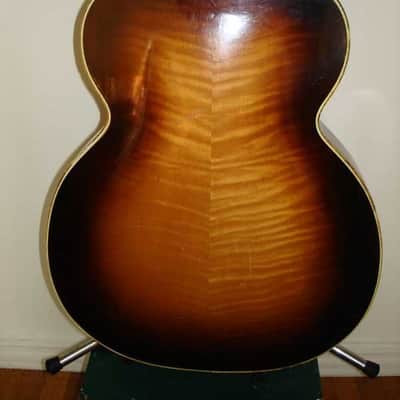 Kay 453 1940's tobaccoburst image 4