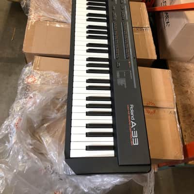 Roland A-33 76 Key MIDI  keyboard controller