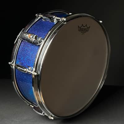 Slingerland (1960s) Student Model Snare Drum 14x5,5 Blue Sparkle image 8