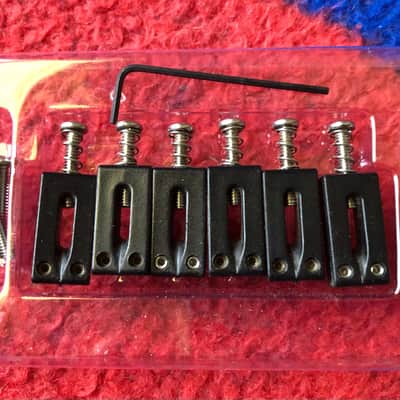 Graph Tech String Saver Saddles for import models image 2