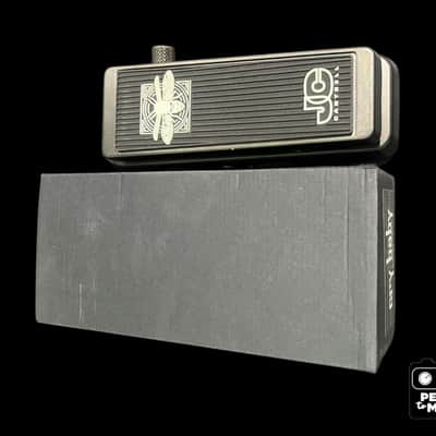Dunlop JC95FFS Jerry Cantrell Signature Firefly Cry Baby Wah -x19039 image 5