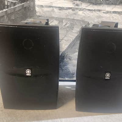 Yamaha Yamaha NS-AV1 is a 2-way acoustic suspension bookshelf speaker 90s  - Black image 6