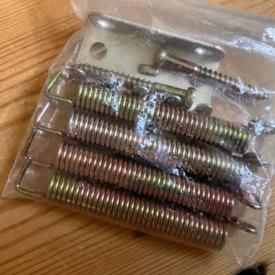 Wilkinson WV6 Stratocaster Guitar Tremolo Bridge Unit Steel Block 54mm image 8