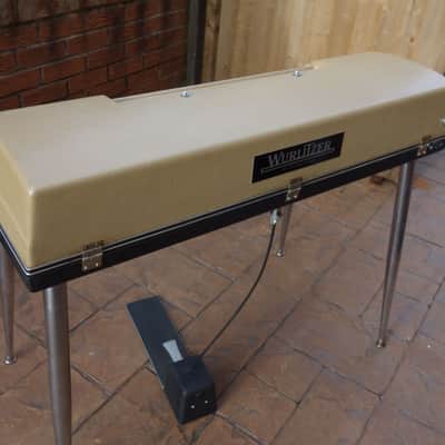 Wurlitzer 200 64-Key Electric Piano 1968 - 1974 - Beige image 3