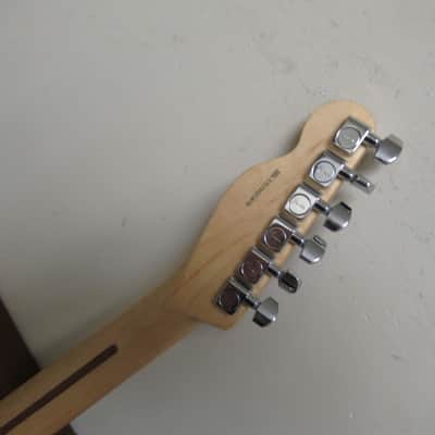 Fender USA Telecaster 2019 - Lake Placid Blue image 5