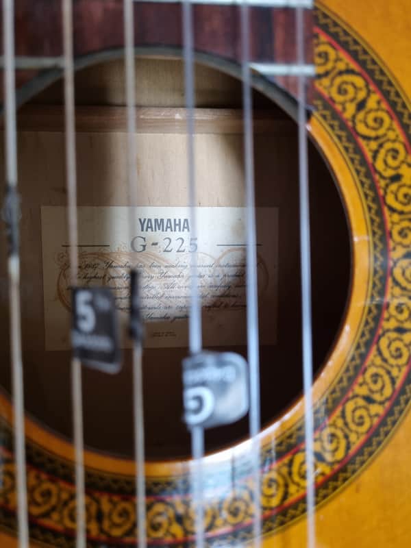 Yamaha CG225 Circa 90s - Brown image 1