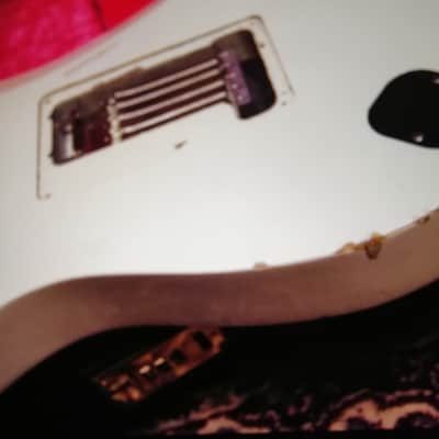 Steve Vai stage played Ibanez Universe UV7PWH image 9