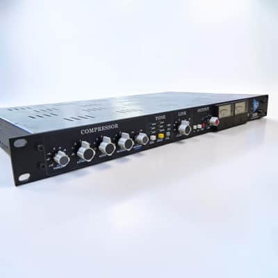 API 2500 Stereo Bus Compressor 2000 - 2019 - Black image 5