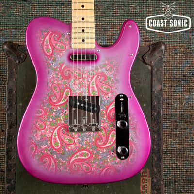 2025 Fender Limited Edition late 60s reissue Pink Paisley