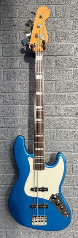 Squier FSR Classic Vibe Late '60s Jazz Bass