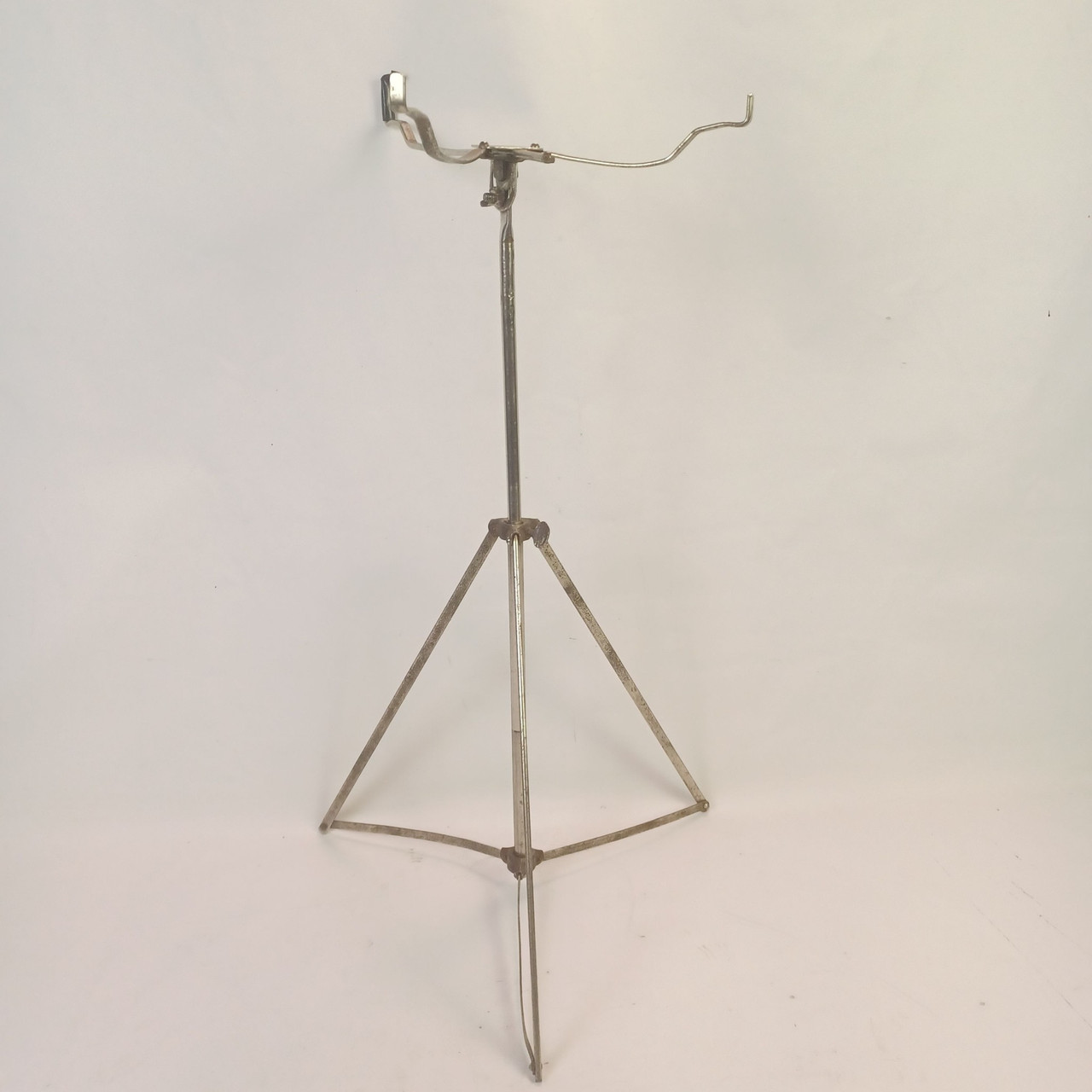 Slingerland #848 Snare Drum Stand "Standard" 1941 Pre-WW2 Nickel Tripod+Basket — main photograph