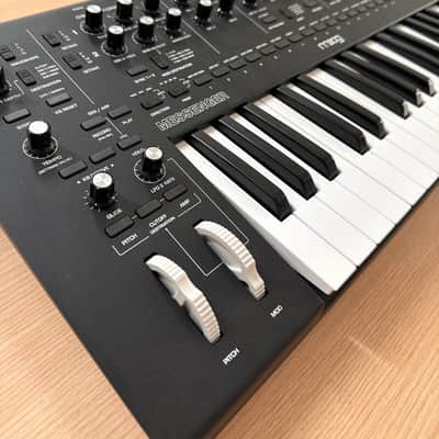 Moog Messenger 32-Key Monophonic Synthesizer 2025 - Present - Black image 2