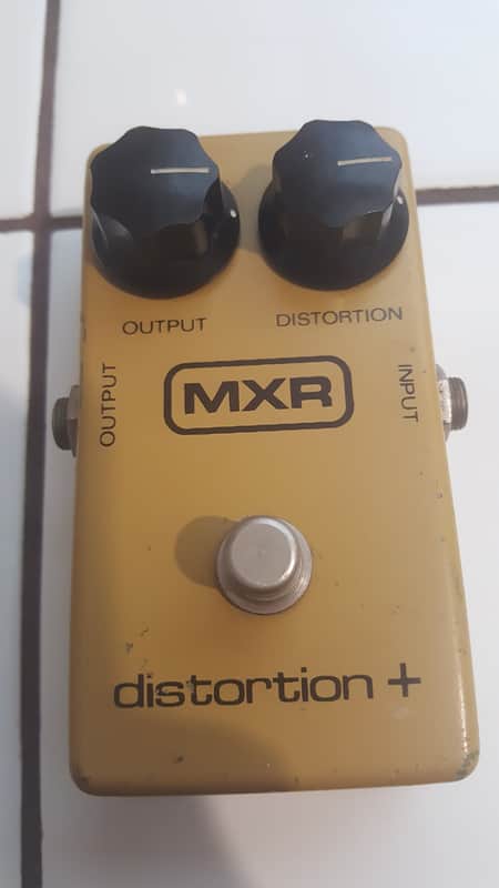 MXR DISTORTION +