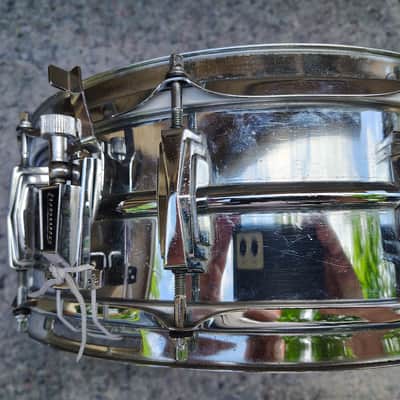 Ludwig No. 400 Supraphonic 5x14" 10-Lug Aluminum Snare Drum with Pointed Blue/Olive Badge 1969 - 1979 - Chrome-Plated image 6